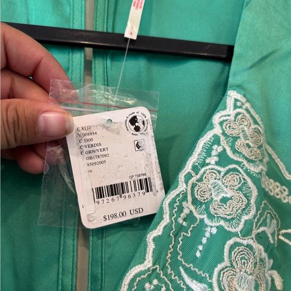 Sold - Picture 4 of 7